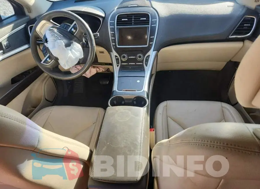 2LMPJ6J96KBL41089 Photo# 8