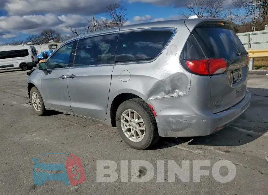 2C4RC1FG8LR103766 Photo# 2