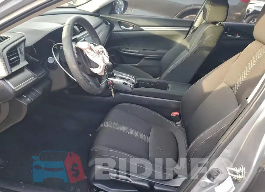 19XFC2F51JE205352 Photo# 7