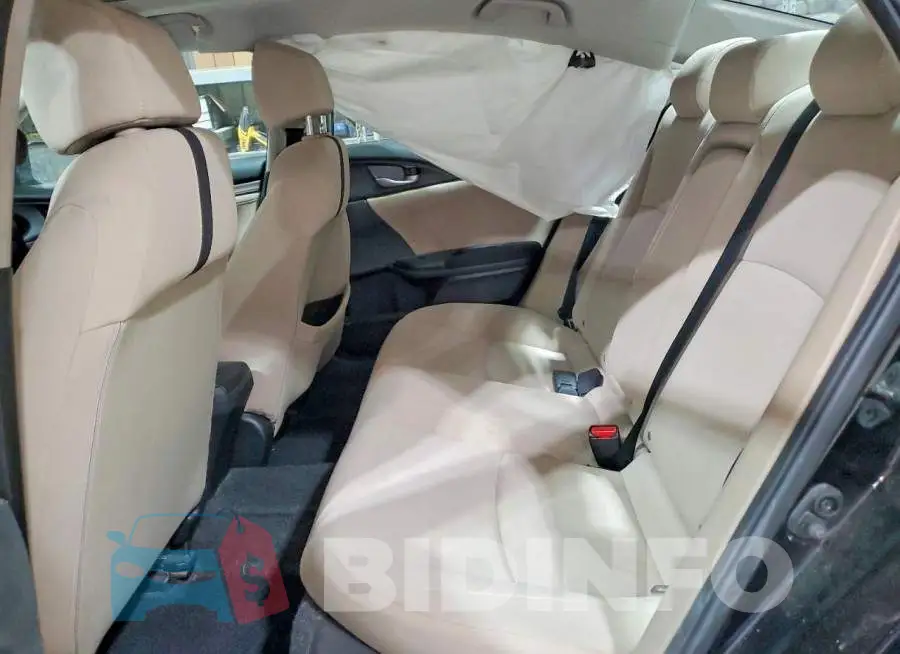 19XFC2F79JE207965 Photo# 10