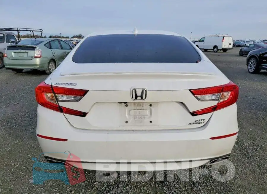 1HGCV2F31JA036238 Photo# 6