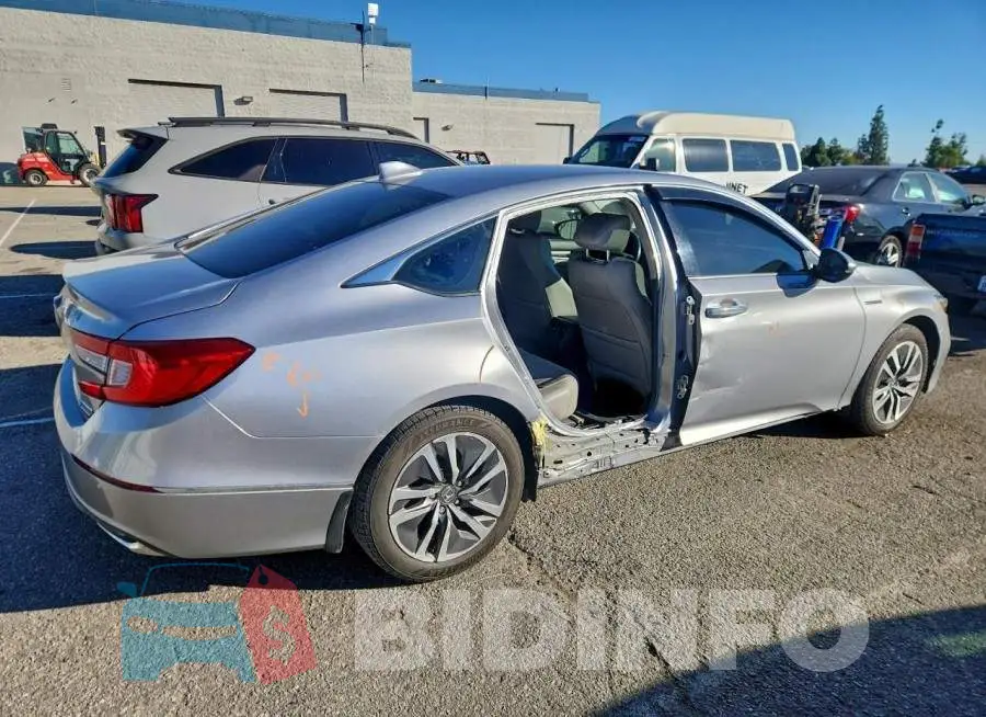 1HGCV3F9XLA007947 Photo# 3