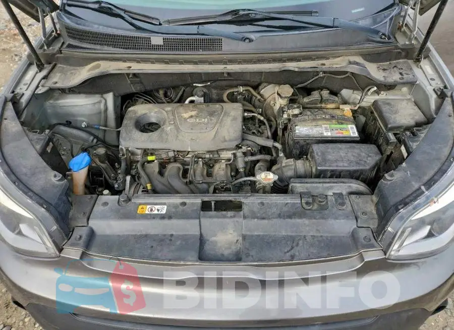 KNDJN2A21J7553394 Photo# 11