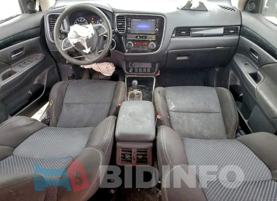 JA4AD2A33KZ051482 Photo# 8