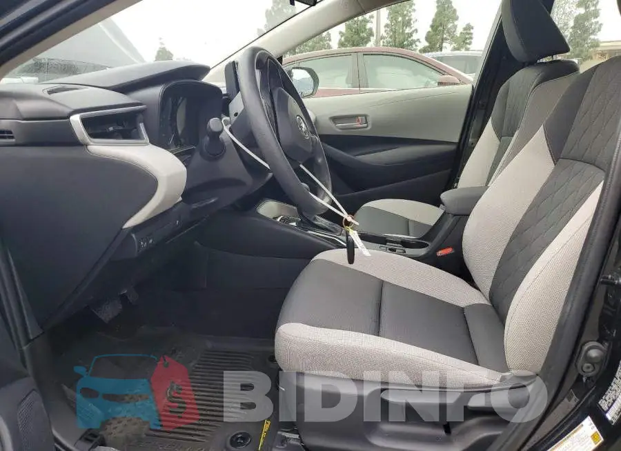 JTDBCMFE0SJ046015 Photo# 7