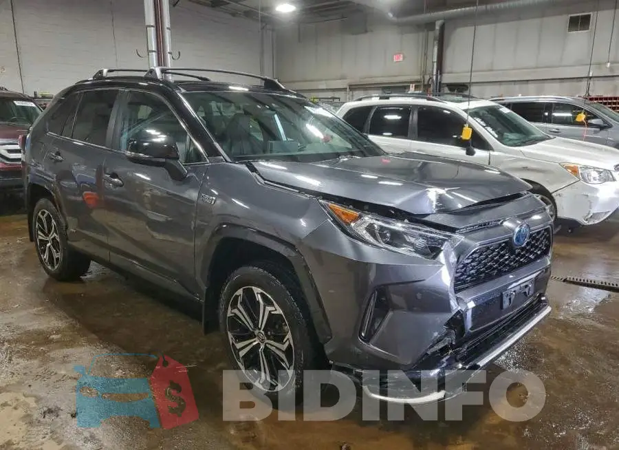 JTMFB3FV1MD032544 Photo# 4
