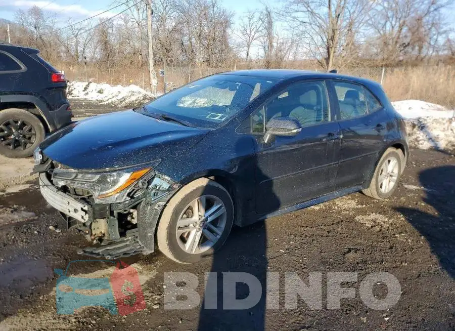 JTND4RBE7L3088482 Photo# 1