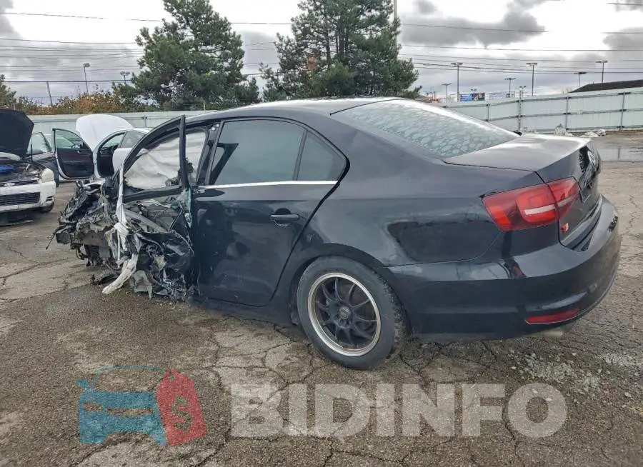 3VW167AJ4HM345217 Photo# 2