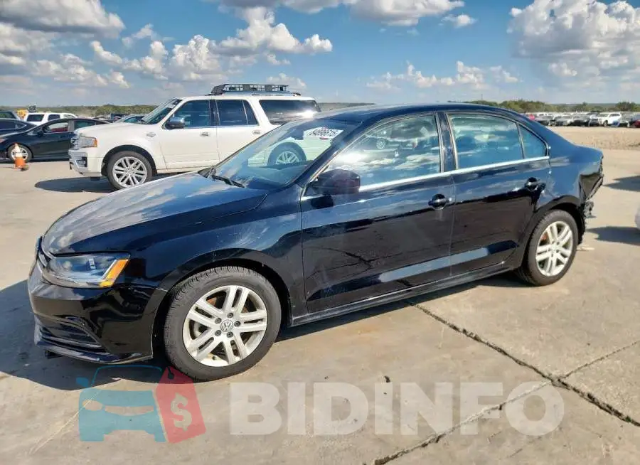 3VW2B7AJ0HM201406 Photo# 1