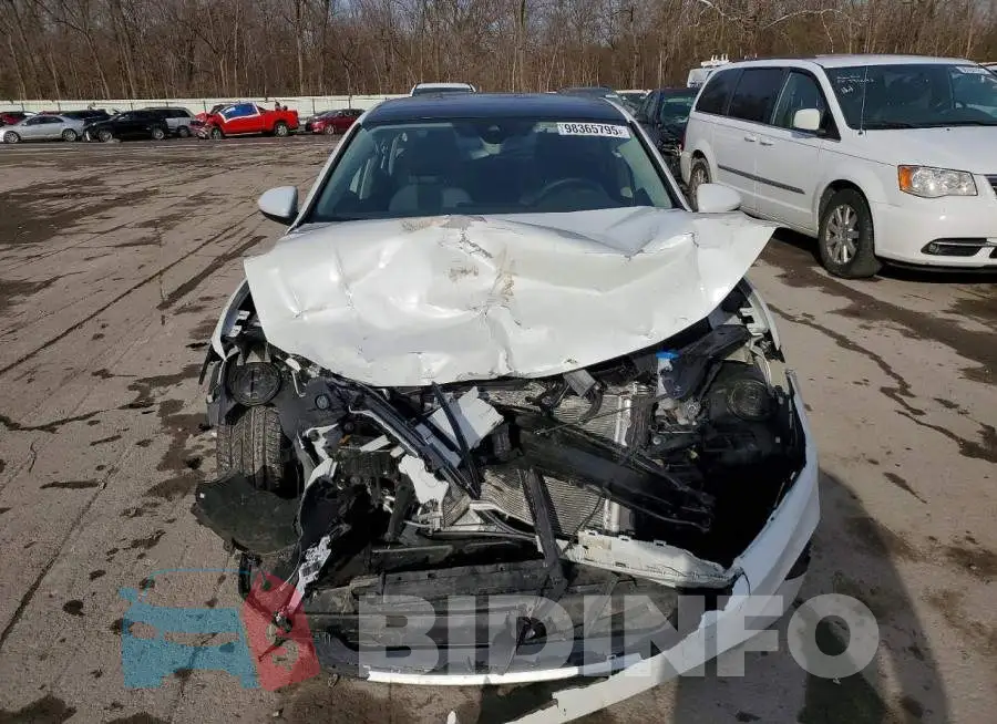 3VW7X7BU3SM042159 Photo# 5