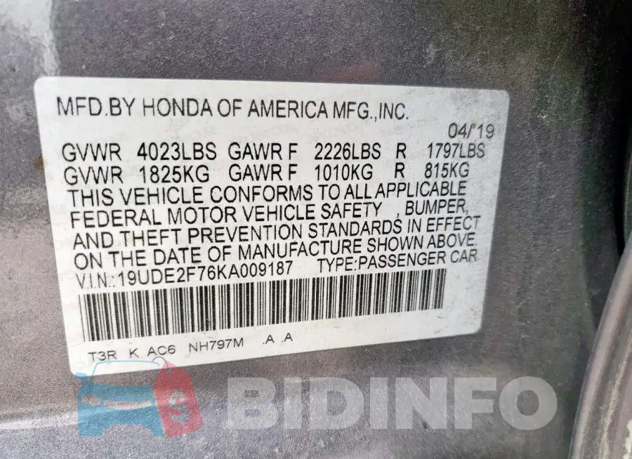 19UDE2F76KA009187 Photo# 12