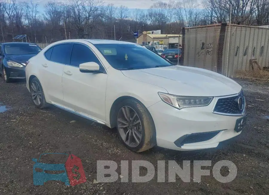 19UUB2F45KA007378 Photo# 4