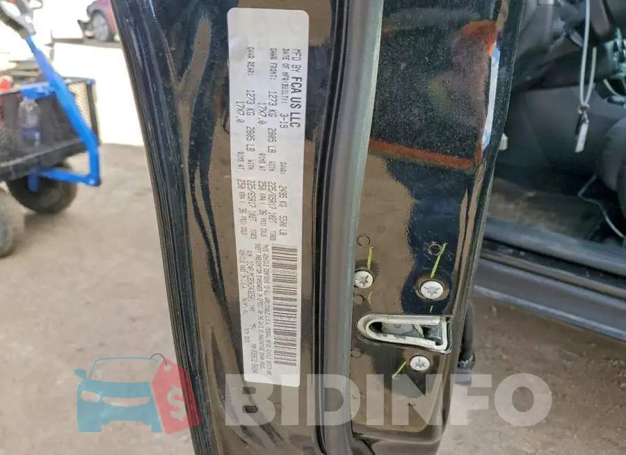 1C4PJMCB5KD432501 Photo# 14