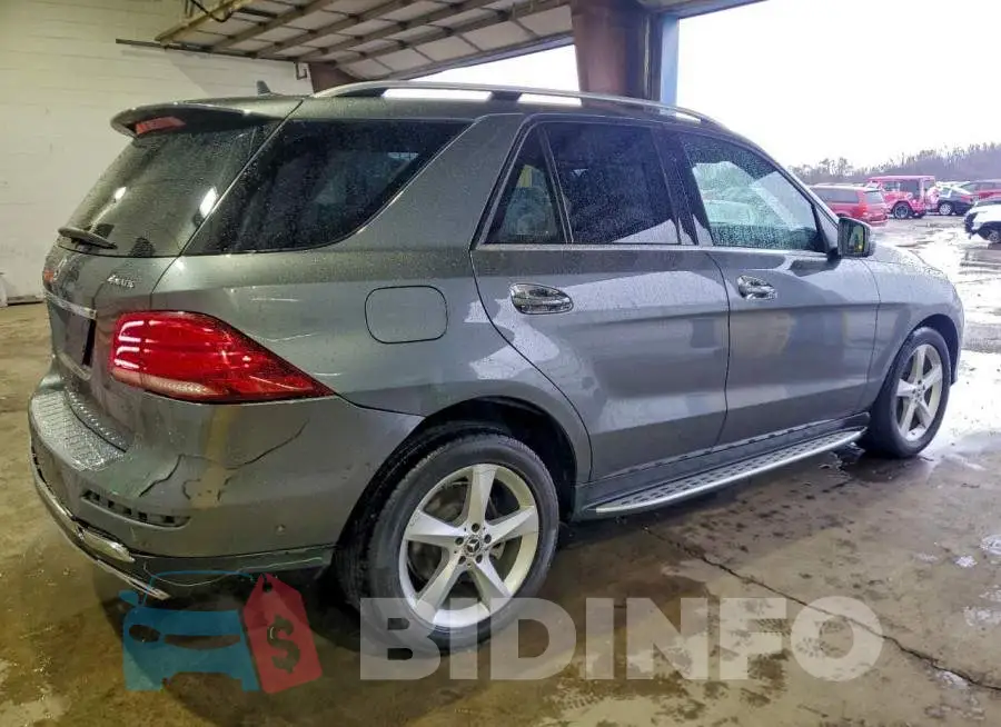 4JGDA5HB8JB161876 Photo# 3