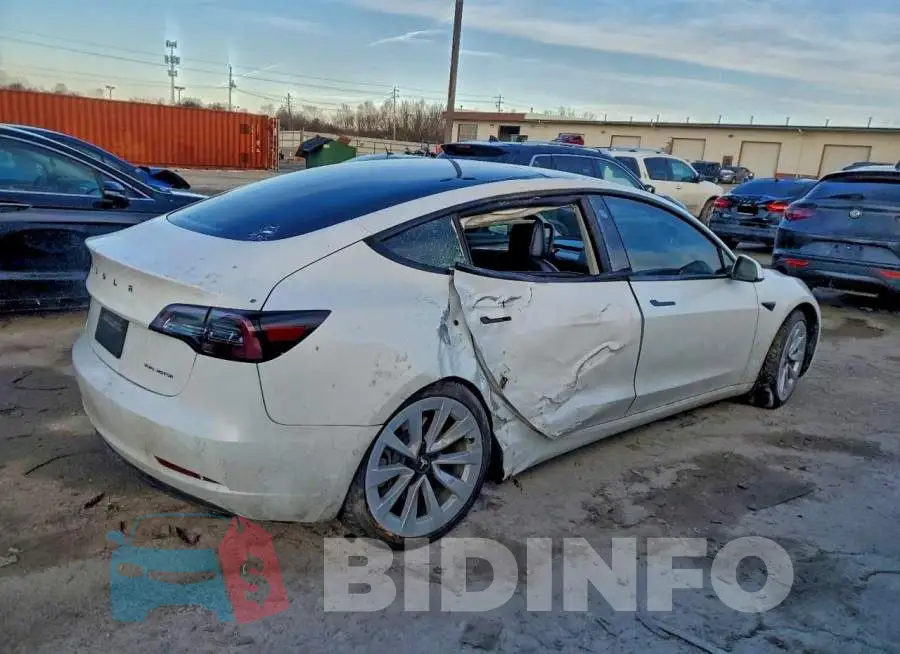 5YJ3E1EB9NF111721 Photo# 3