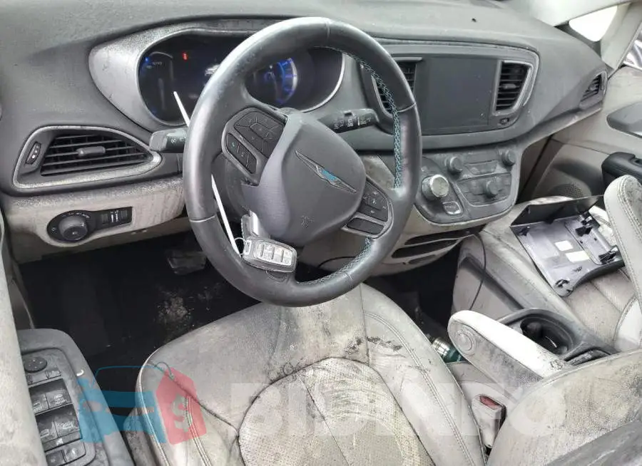 2C4RC1L73LR282383 Photo# 8