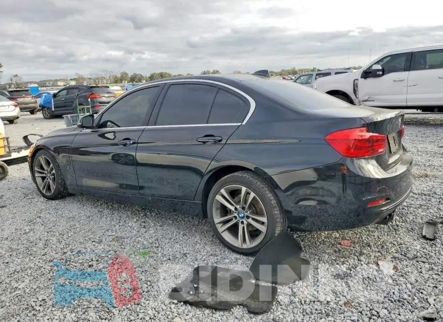 WBA8E1C52JA758772 Photo# 2