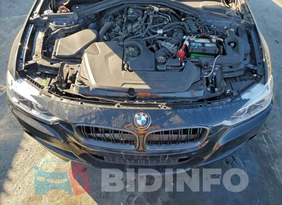 WBA8E1C57JA159415 Photo# 11