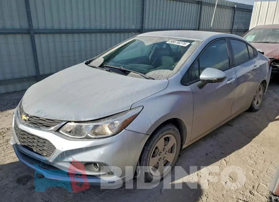 1G1BC5SM9J7168153 Photo# 1