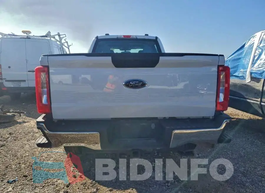 1FT7W2BA1PED10749 Photo# 6