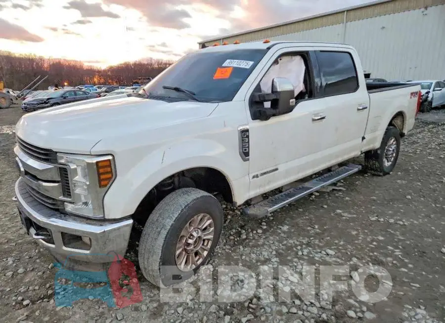 1FT8W3BTXKED97815 Photo# 1