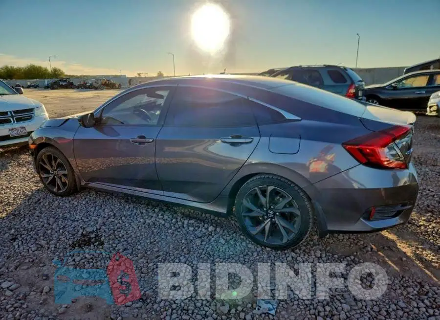 19XFC2F84LE208775 Photo# 2