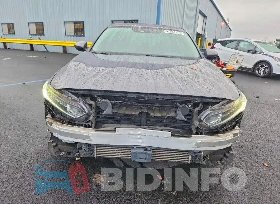 1HGCV1F52JA040343 Photo# 5