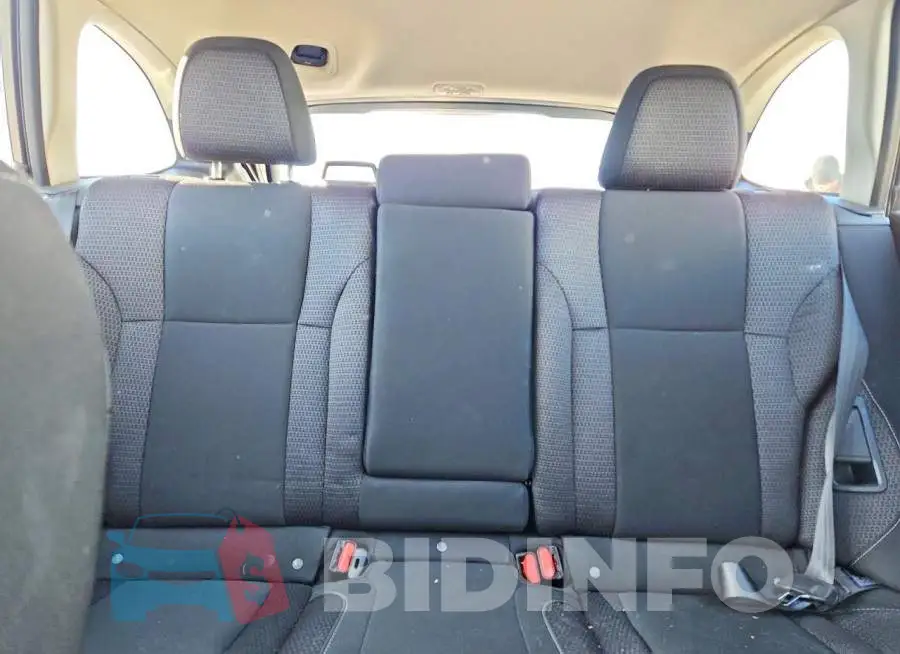 4S4BTAAC8R3200212 Photo# 10