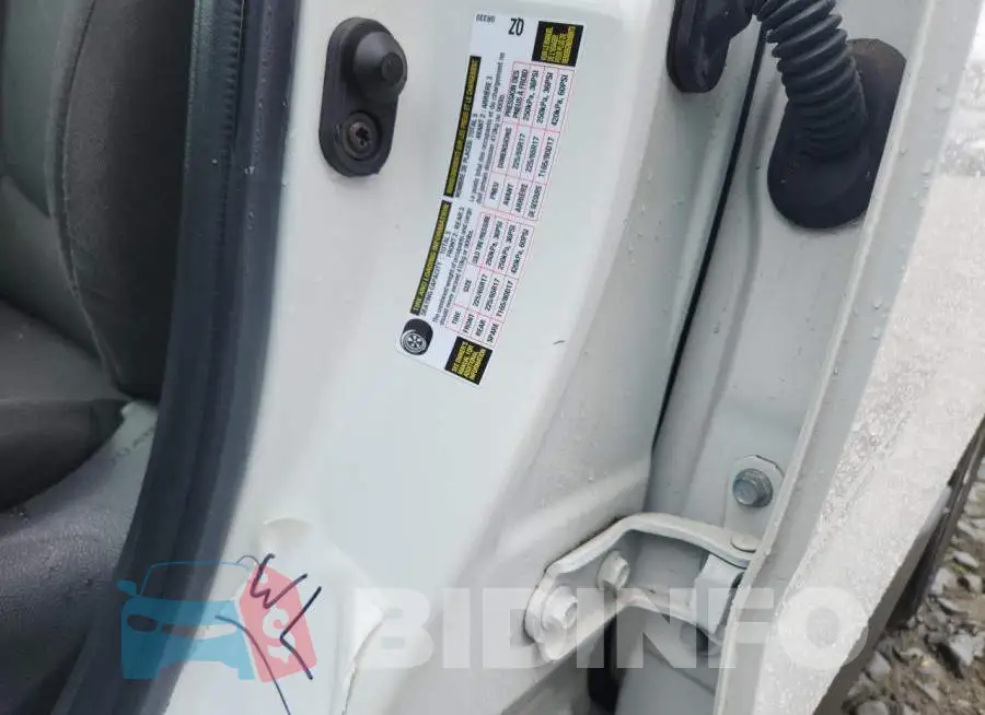 2T3P1RFV2PW337245 Photo# 13