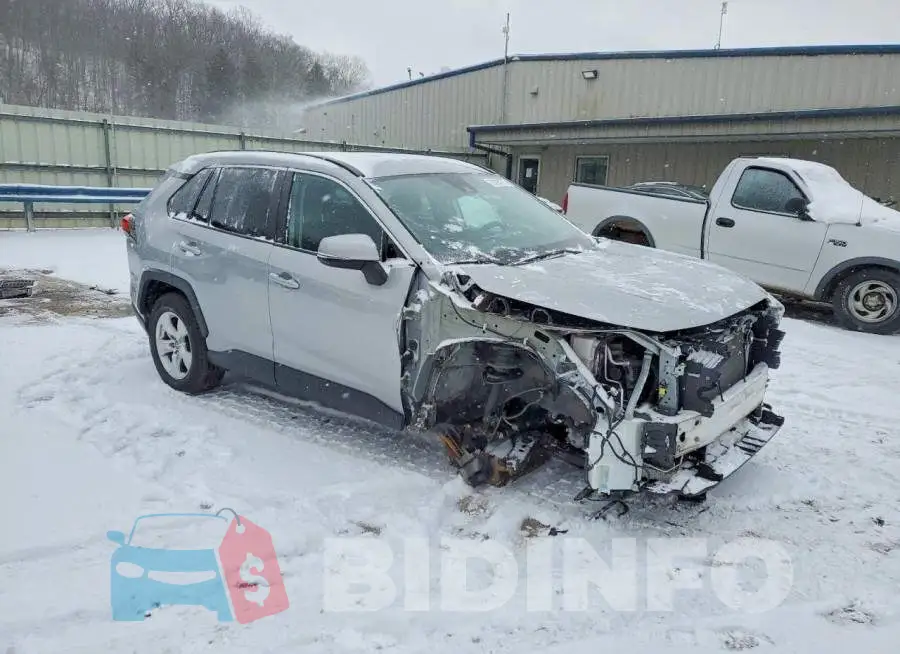 2T3P1RFV9MC202843 Photo# 4