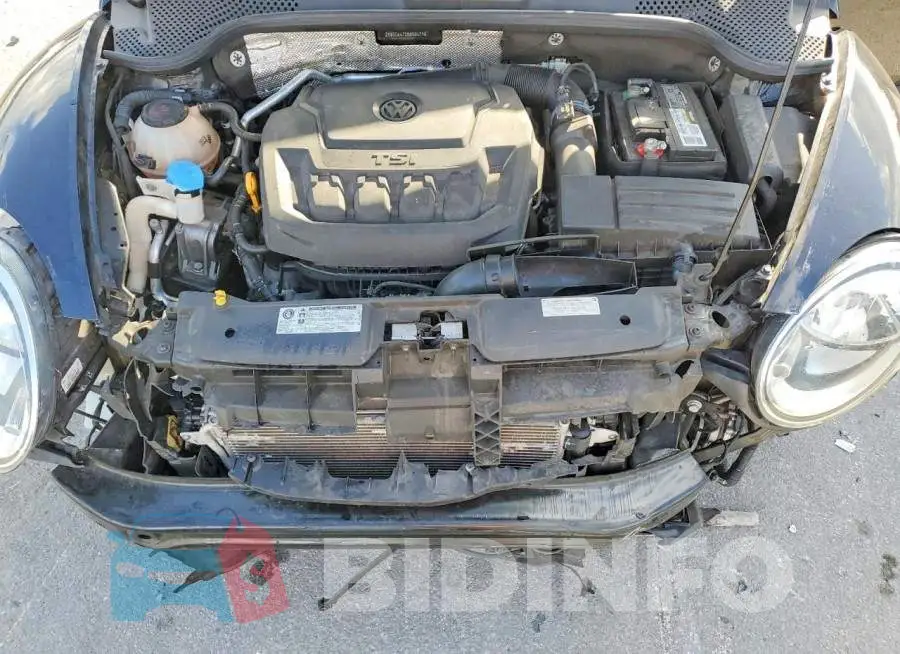 3VW5DAAT0KM504716 Photo# 11