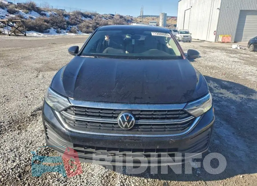 3VW5M7BU1PM034875 Photo# 5