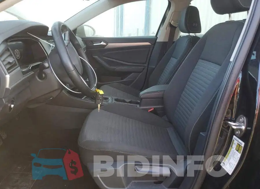 3VW5M7BU2RM030756 Photo# 7