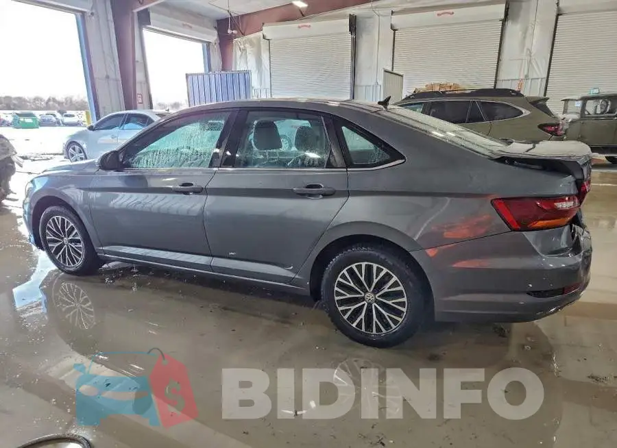 3VWCB7BU4KM157088 Photo# 2