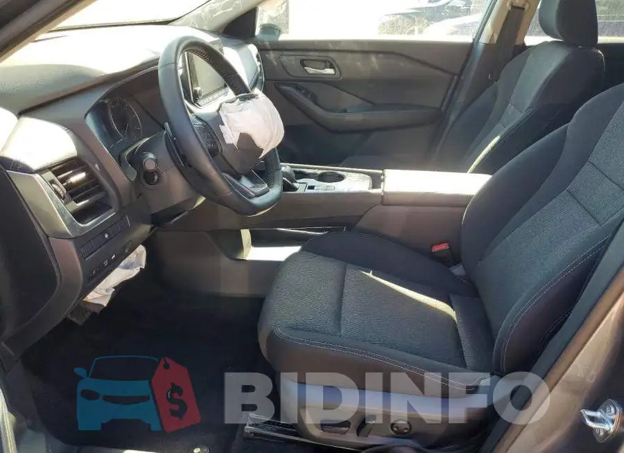 5N1BT3BA4SC817038 Photo# 7