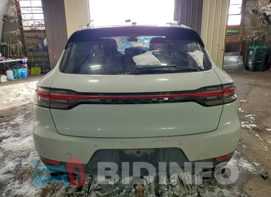 WP1AB2A51MLB34877 Photo# 6