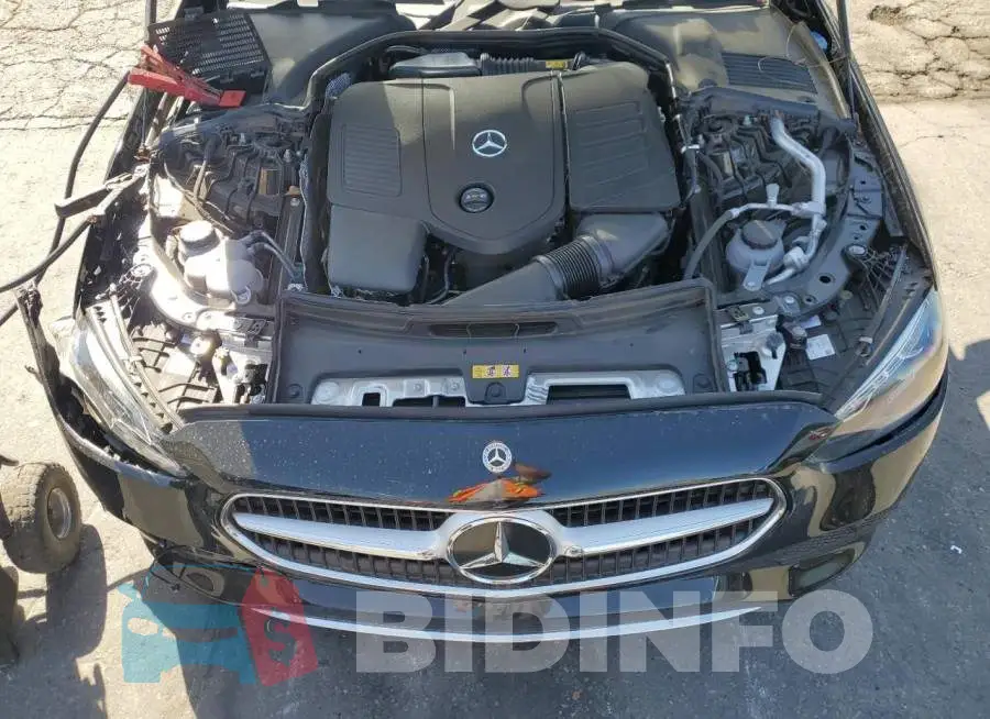 W1KAF4GB9SR251184 Photo# 11