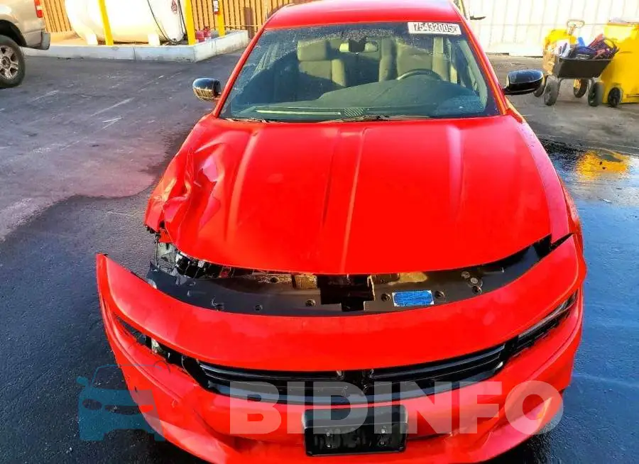 2C3CDXBG8PH687792 Photo# 5