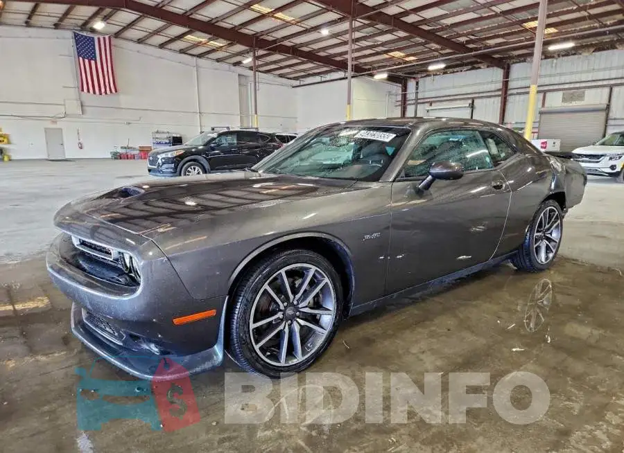 2C3CDZBT6PH525765 Photo# 1