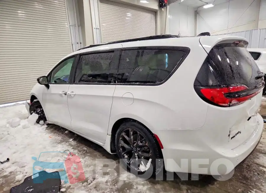 2C4RC1GG6SR560976 Photo# 2