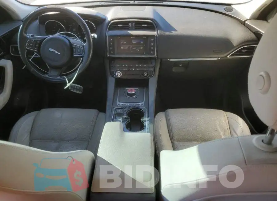 SADCK2BV1HA898646 Photo# 8