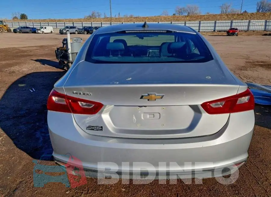 1G1ZC5ST6LF143824 Photo# 6