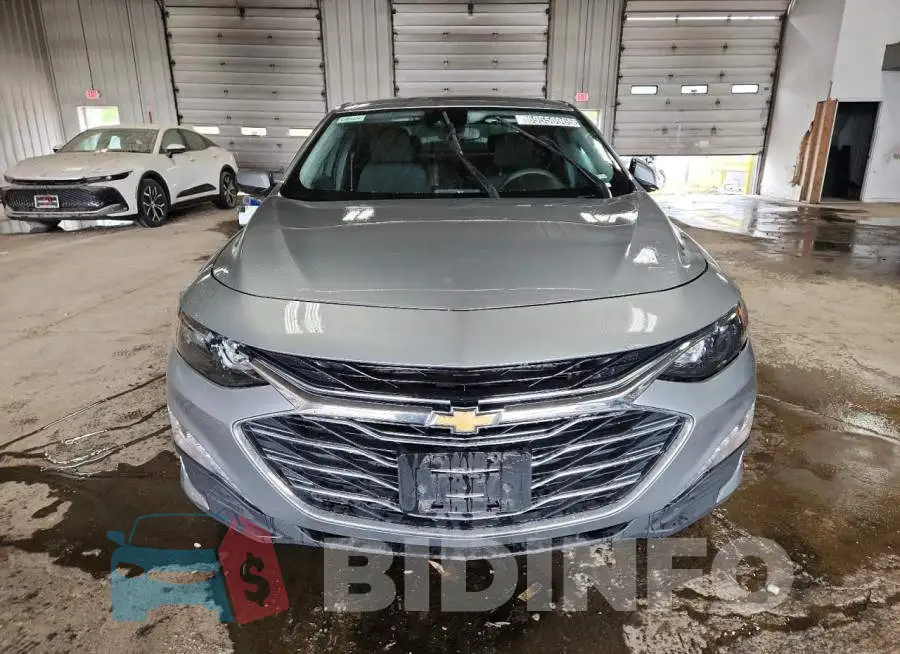 1G1ZD5ST2PF215301 Photo# 5