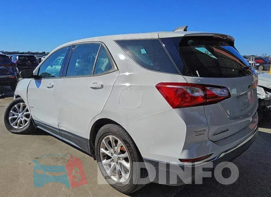 2GNAXHEVXJ6315052 Photo# 2