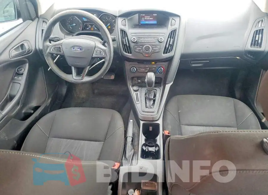1FADP3E27JL266131 Photo# 8
