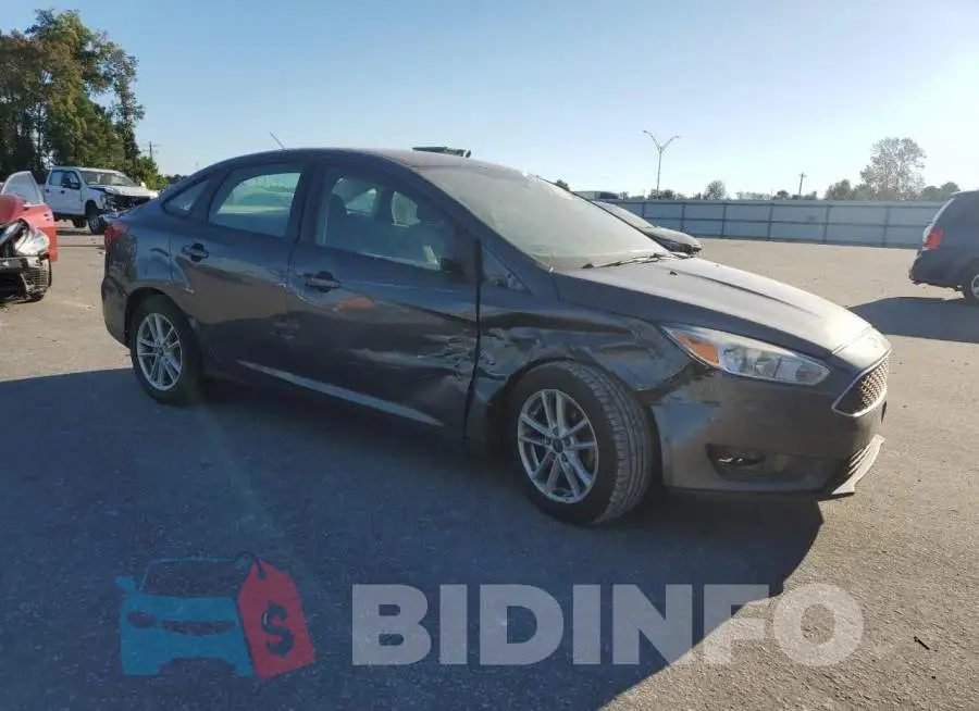 1FADP3F28JL213002 Photo# 4