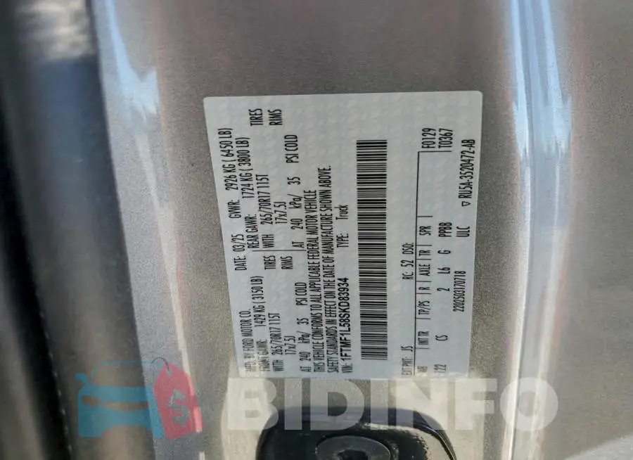 1FTMF1L58SKD83934 Photo# 13