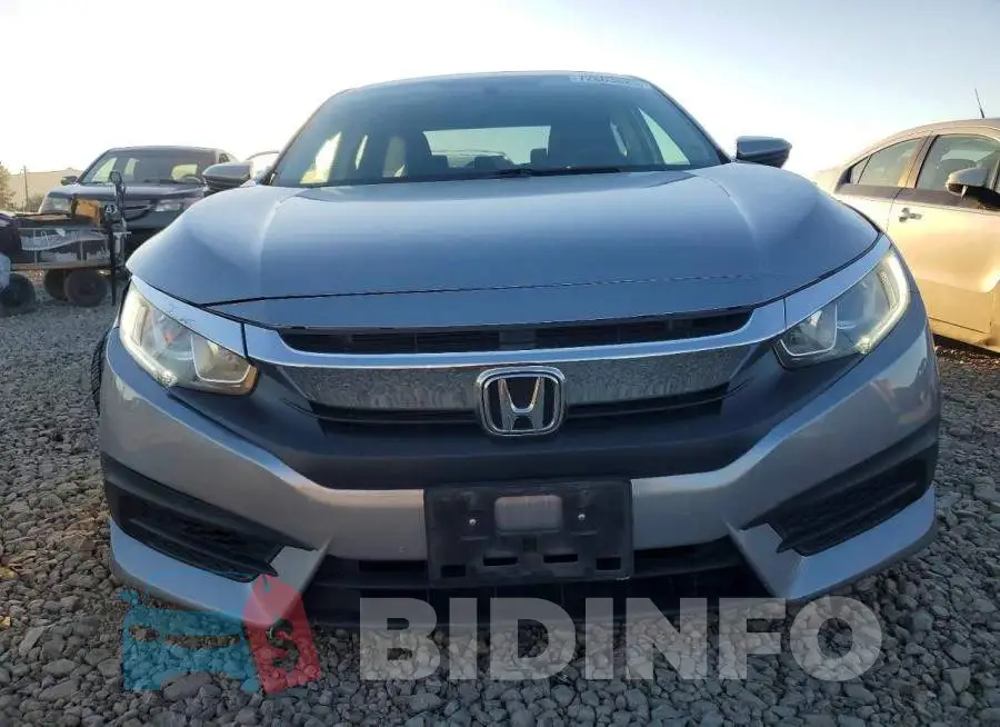 19XFC2F75HE214499 Photo# 5