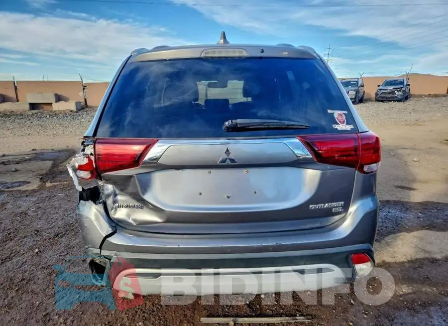 JA4AD3A39KZ015253 Photo# 6