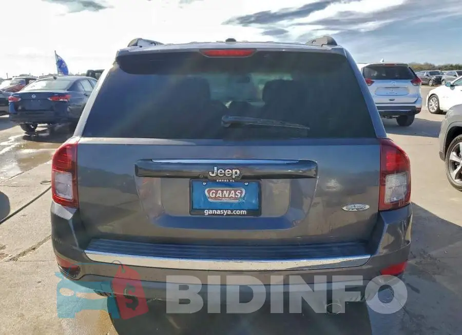 1C4NJCEB5HD189201 Photo# 6